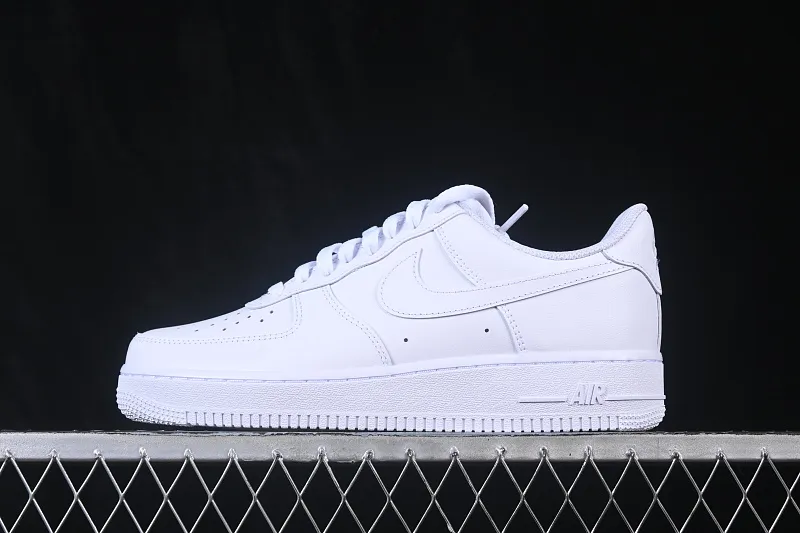 All categories Nk Air Force 1 Air Force series Nk Air Force 1 Low Air Force low-top DC version Nike Air Force 1'07 Low all-white top layer Air Force 1 low-top casual sneakers CW2288-111